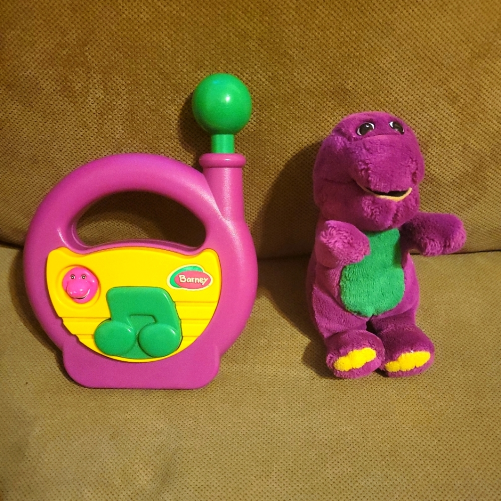 Vintage 90s Playskool Barney Tunes Radio and Plush set